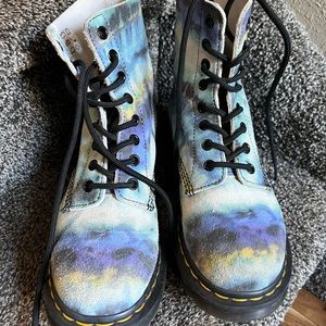 Doc martens 1460 tie dye blue boots great condition size womens 7